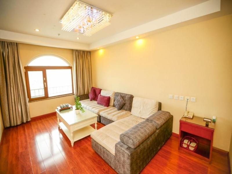 Greentree Inn Shandong Qingdao Wuyishan Road Jiashike Shopping Center Business Hotel Buitenkant foto