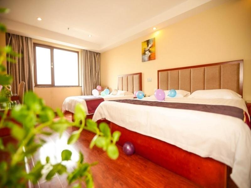 Greentree Inn Shandong Qingdao Wuyishan Road Jiashike Shopping Center Business Hotel Buitenkant foto