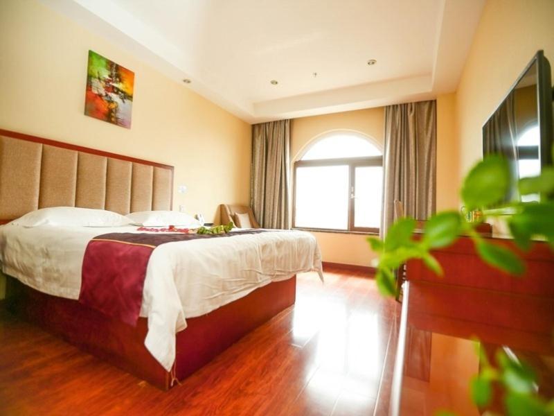Greentree Inn Shandong Qingdao Wuyishan Road Jiashike Shopping Center Business Hotel Buitenkant foto
