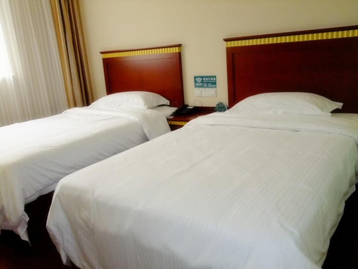 Greentree Inn Shandong Qingdao Wuyishan Road Jiashike Shopping Center Business Hotel Buitenkant foto
